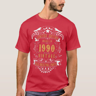 32 Years Old 32nd Birthday Made Born in 1990 Men W T-Shirt