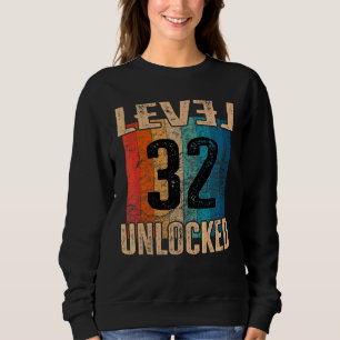 32th Birthday Level Unlocked Vintage Retro Sweatshirt