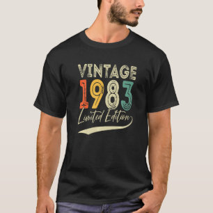 39 Year Old  39th Birthday 1983  Vintage T-Shirt