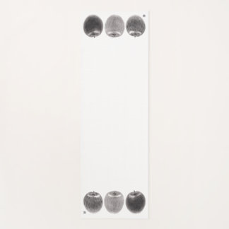 3 apples side by side yoga mat