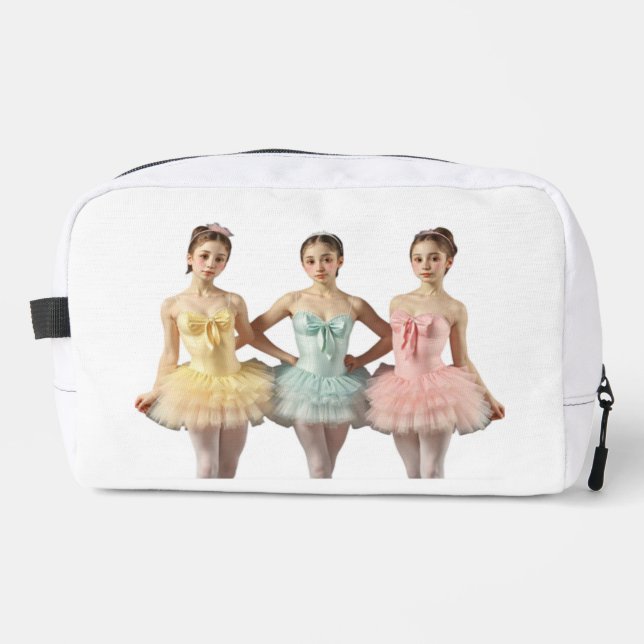3 beautiful dancers in soft colors dopp kit (Front)