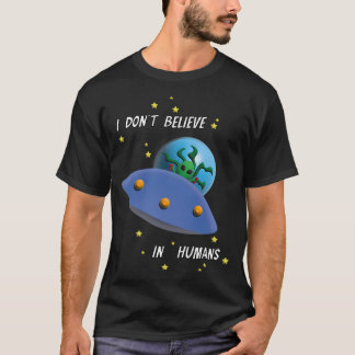 3D Illustration Of An Alien On Its Spacecraft With T-Shirt