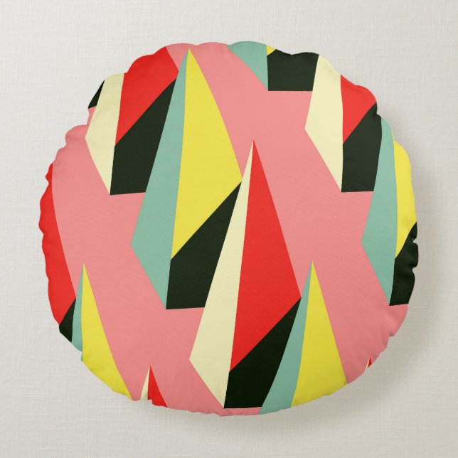 3D Pyramids: Retro Geometric Vintage. Round Pillow (Front)