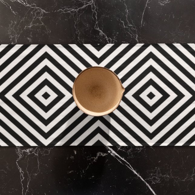 3d Square Illusion Pattern Short Table Runner (table runner)