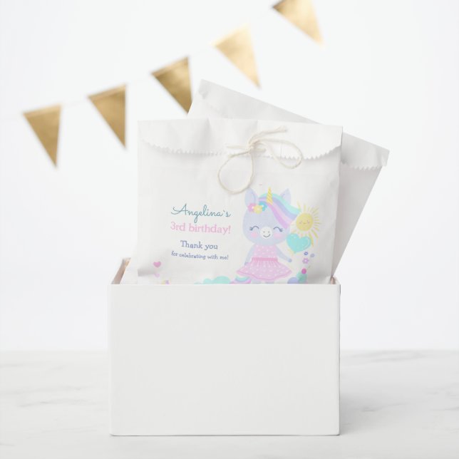 3rd Birthday Favour Bags with a cute unicorn. (Party)