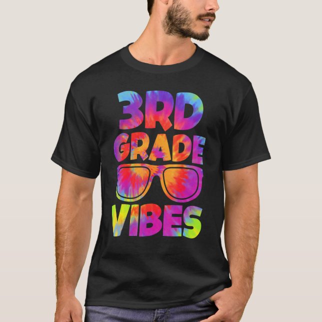 3rd Grade Vibes Back To School Students Teachers T-Shirt (Front)