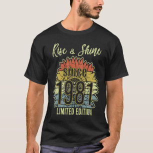 40 Year Old Vintage Rise and Shine Sine 1981 Birt T-Shirt