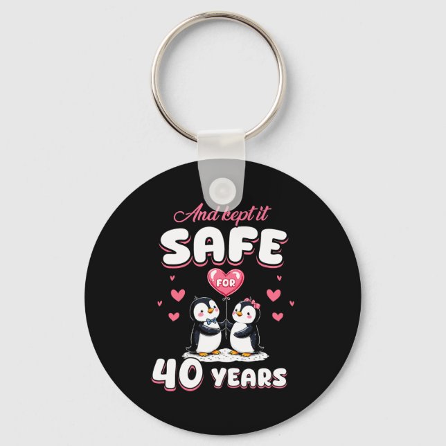 40 Years Wedding Anniversary Penguin Couples Match Keychain (Front)