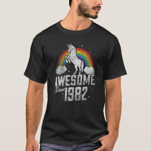 40th Birthday Vintage Unicorn 70s 80s 90s Awesome  T-Shirt