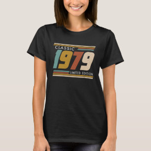 44 Years Old Classic 1979 44th Birthday T-Shirt