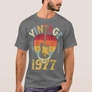 45 YearsOld Vintage 1977 Guitar Pick 45th Birthday T-Shirt