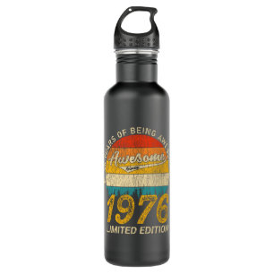 49 Year Old 1976 Retro Awesome 49th Birthday Gift 710 Ml Water Bottle