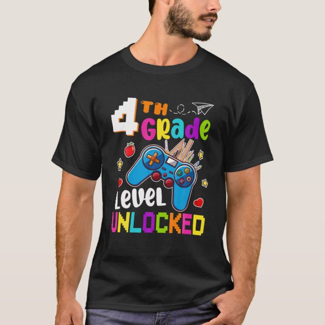 4Th Grade Level Unlocked Video Gamer Boys Back To T-Shirt (Front)