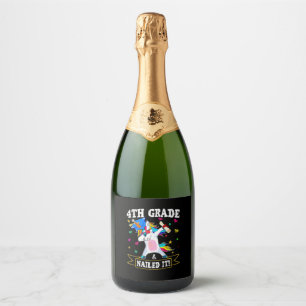 4th Grade Nailed It Dabbing Unicorn Class Of 2021  Sparkling Wine Label