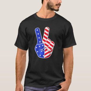 4th Of July American Flag Peace Sign Hand Patrioti T-Shirt