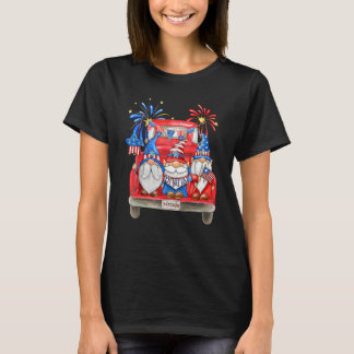 4th Of July Freedom American Gnomes Car Women Men  T-Shirt