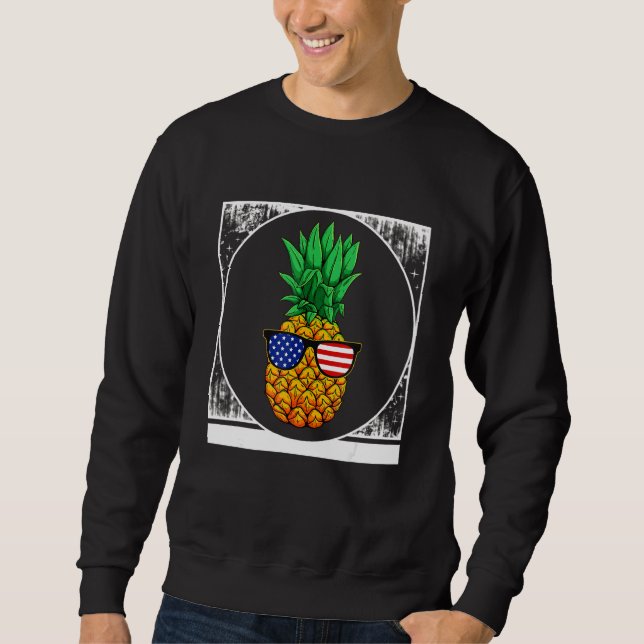 4th Of July Pineapple Cute Beach Aloha Independenc Sweatshirt (Front)