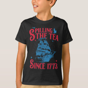 4th Of July Spilling The Tea Since 1773 Funny Retr T-Shirt