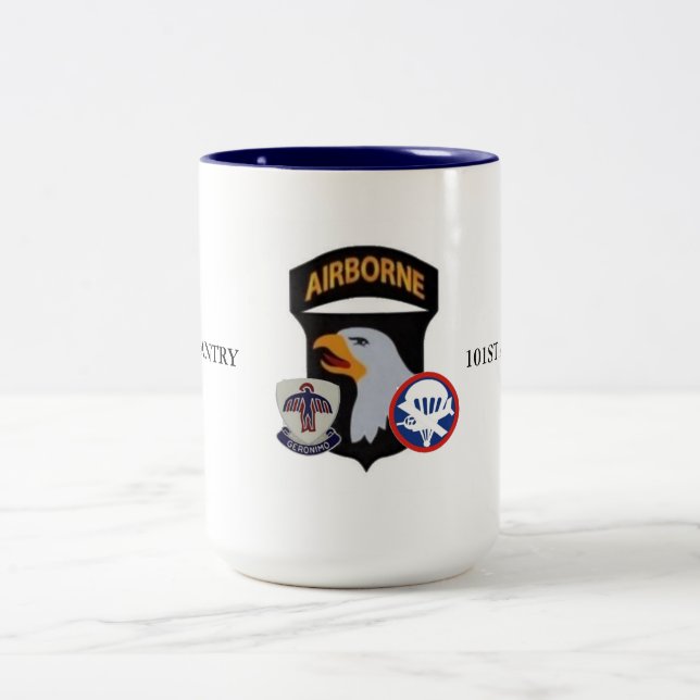 501ST TASSE AÉROPORTÉE d'INFANTERIE 101ST (Centre)