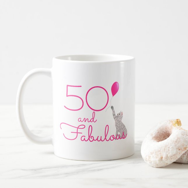 50 et cinquantième tasse de cadeau d'anniversaire (Avec donut)