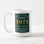 50th Birthday 1971 Green Gold For Her Personalized Coffee Mug<br><div class="desc">A personalized classic design for that birthday celebration for a special woman born in 1971. Add the name to this vintage retro style , white and gold design for a custom birthday gift. Easily edit the name and year with the template provided. A wonderful custom birthday gift. More gifts and...</div>