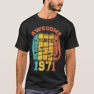 52nd Birthday Vintage 1971 Retro 52 Years old Guit T-Shirt