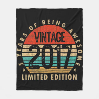 5 Year Old Gifts Vintage 2017 Limited Edition 5th  Fleece Blanket