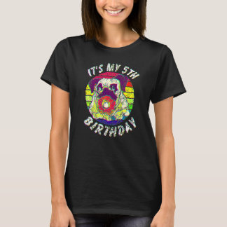 5 Years Old Pug and Doughnut Vintage Distressed 5t T-Shirt