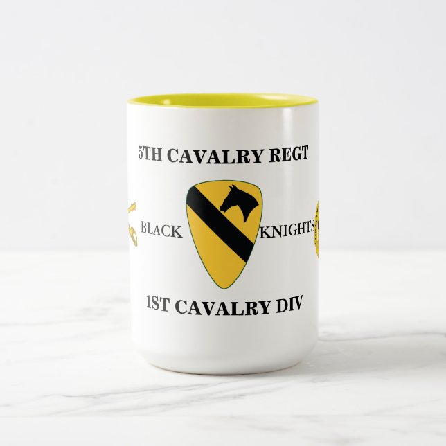 5ème TASSE de division de CAVALERIE de RÉGIMENT de (Centre)