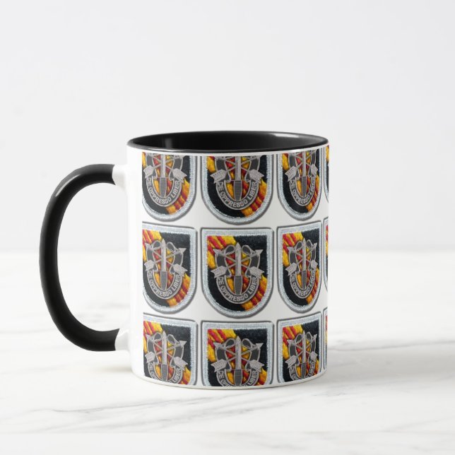 5th Special forces green berets vietnam war Mug (Left)