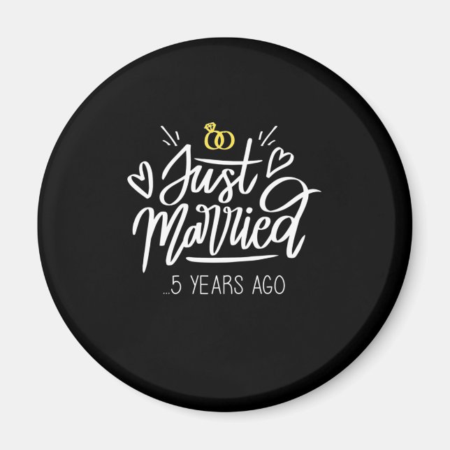 5th Wedding Anniversary Magnet (Front)