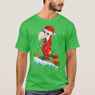 643 Parrot Christmas Light Merry Xmas Santa Parrot T-Shirt