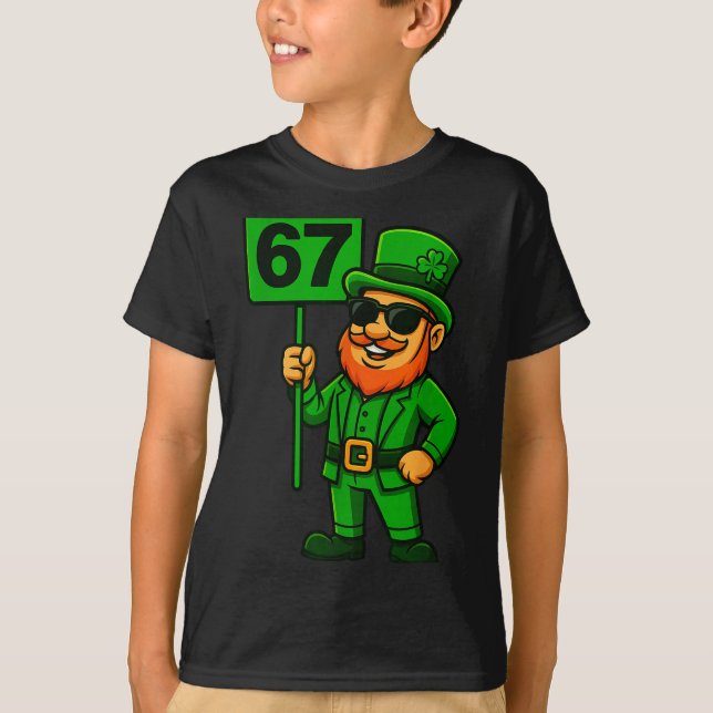 67 Leprechaun Six Seven Gen Meme Lucky Vibes St Pa T-Shirt (Front)