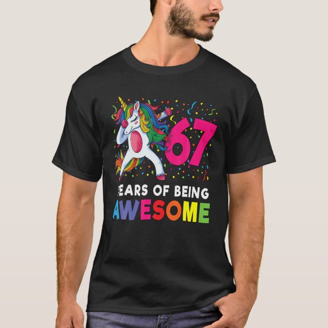 67Th Birthday Dabbing Unicorn Party Gift 67 Years T-Shirt (Front)