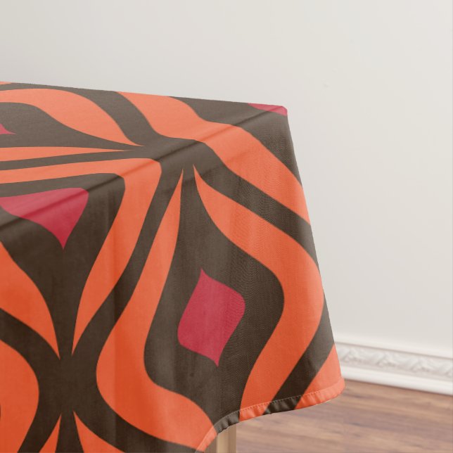 70s Abstract Geometric Shapes Pattern Tablecloth (In Situ)
