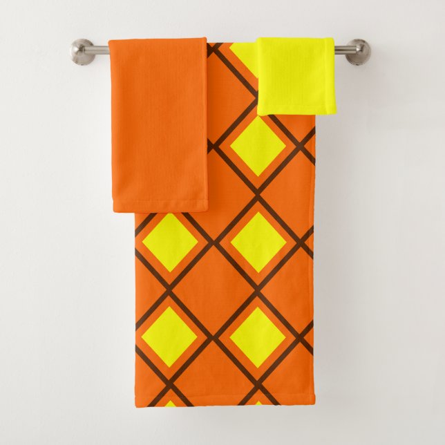 70s Harlequin  Bath Towel Set (Insitu)