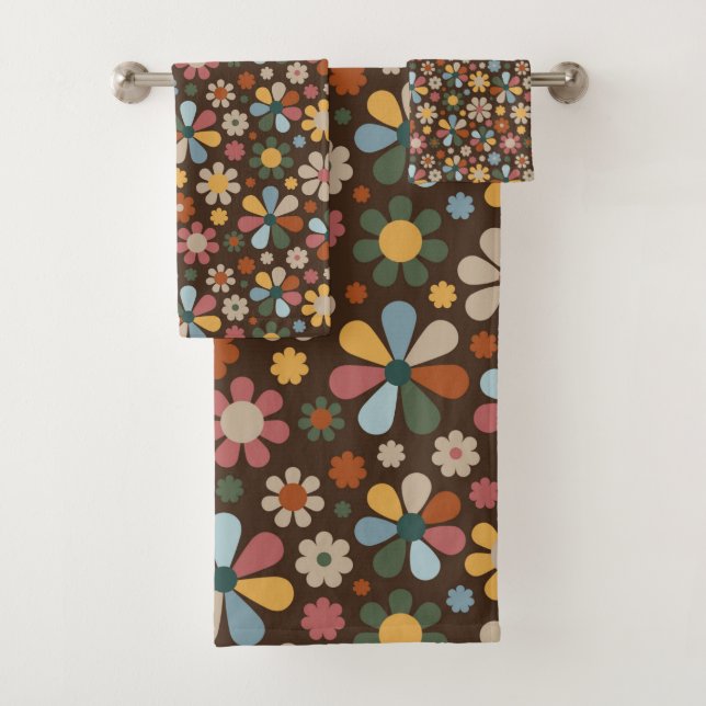 70's Retro Flower Pattern Bath Towel Set (Insitu)