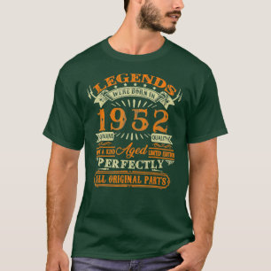 70th Birthday  Vintage Legend Born In 1952 70 Year T-Shirt