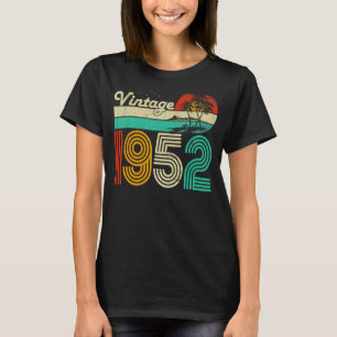 71th Birthday Vintage 1952 71 Year Old Men Women T-Shirt