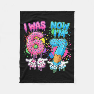 7 Years old birthday dripping i 6 now i'm 7 67 mem Fleece Blanket