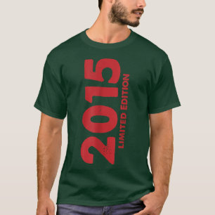 7 Years Old Birthday Vintage Born In 2015 Limited  T-Shirt