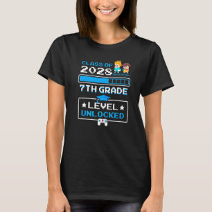 7th Grade First Day Of School Class Of 2028 Cute V T-Shirt