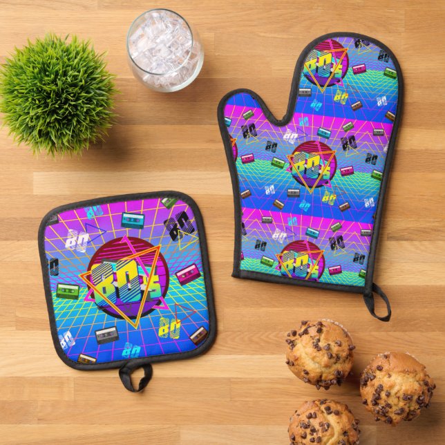 80's RETRO OLD SCHOOL CASSETTE TAPE      Oven Mitt & Pot Holder Set (Top Down)