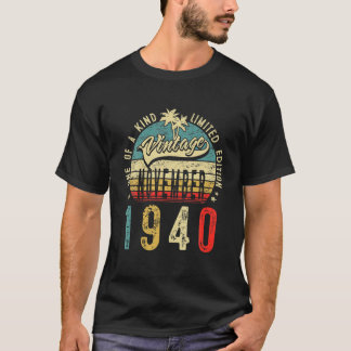 81 Years Old December 1940 Decorations 81St Birthd T-Shirt