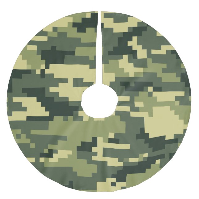 8 Bit Pixel Digital Woodland Camouflage / Camo Brushed Polyester Tree Skirt (Front)