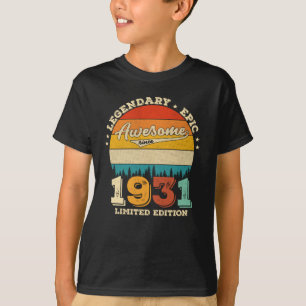 94th Year Old Retro Awesome 94th Birthday Gift T-Shirt