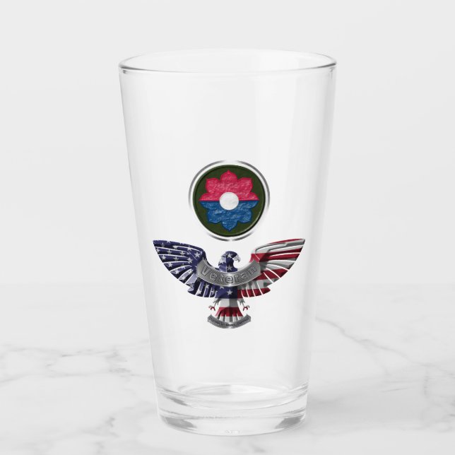 9th Infantry Division Eagle Veteran Glass (Front)