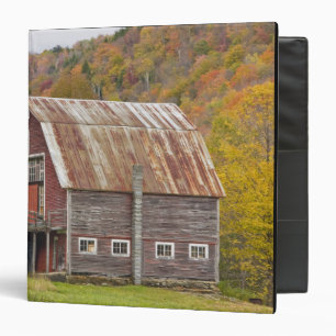 A barn in Vermont's Green Mountains. Hancock, Binder