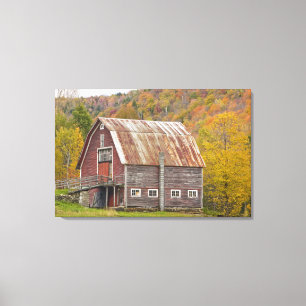 A barn in Vermont's Green Mountains. Hancock, Canvas Print