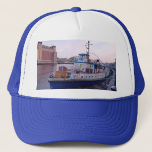 A boat trucker hat